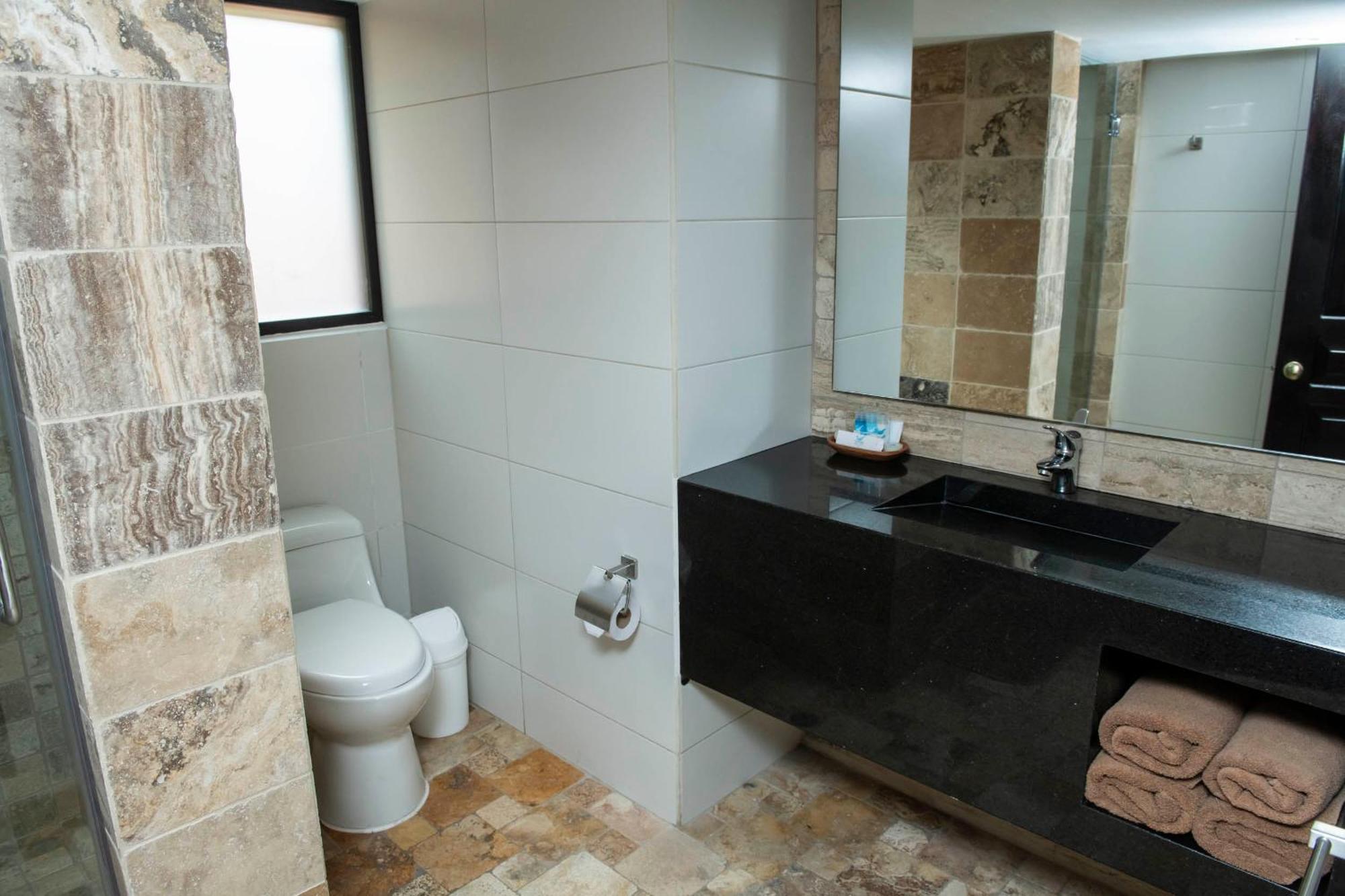 Termas De Papallacta Eksteriør billede Bathroom
