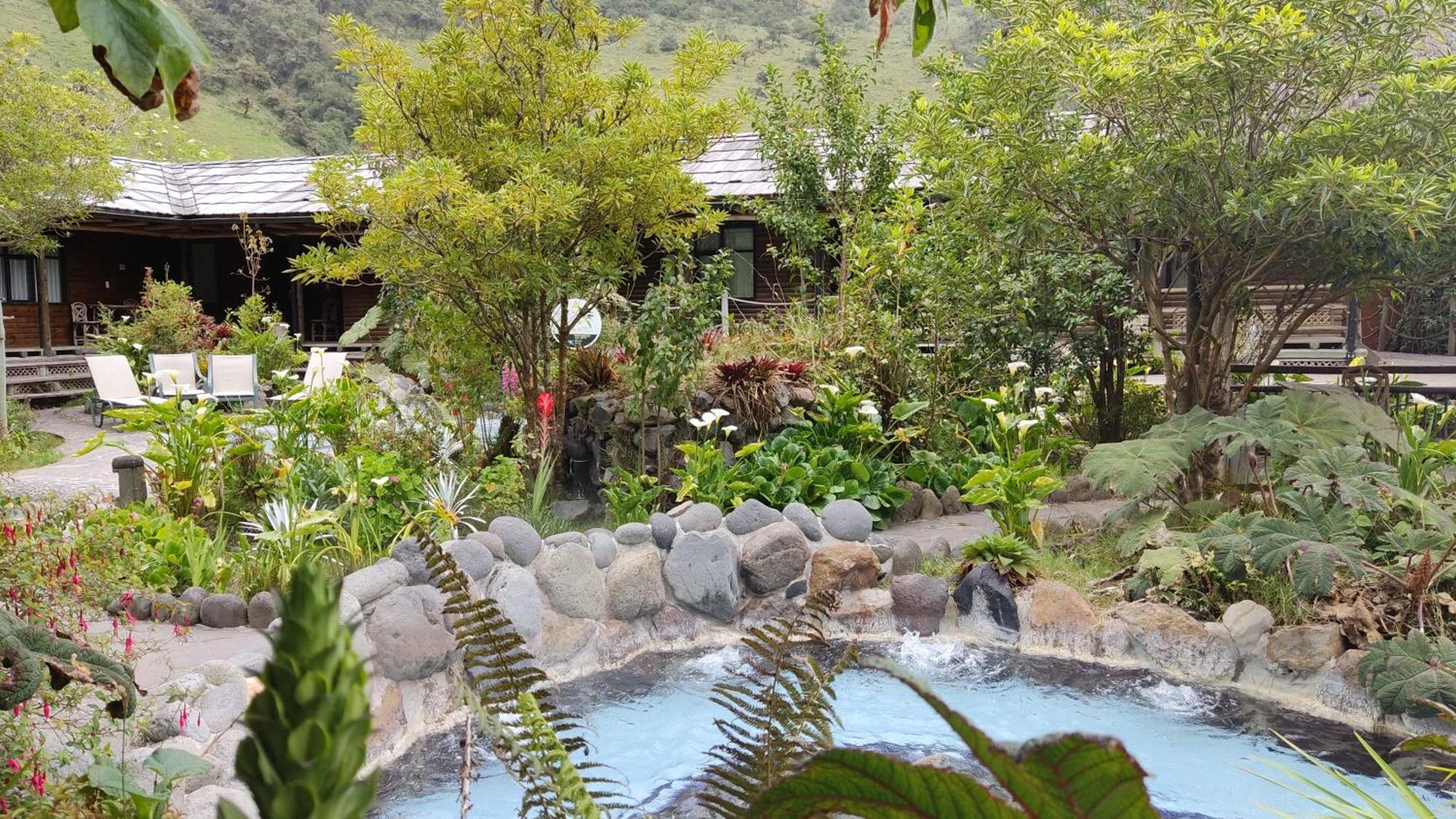 Termas De Papallacta Eksteriør billede Hot springs in Baños, Ecuador