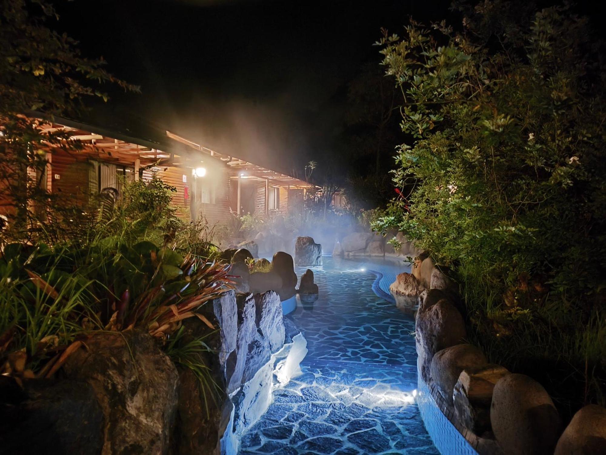 Termas De Papallacta Eksteriør billede The thermal hot springs of Baños