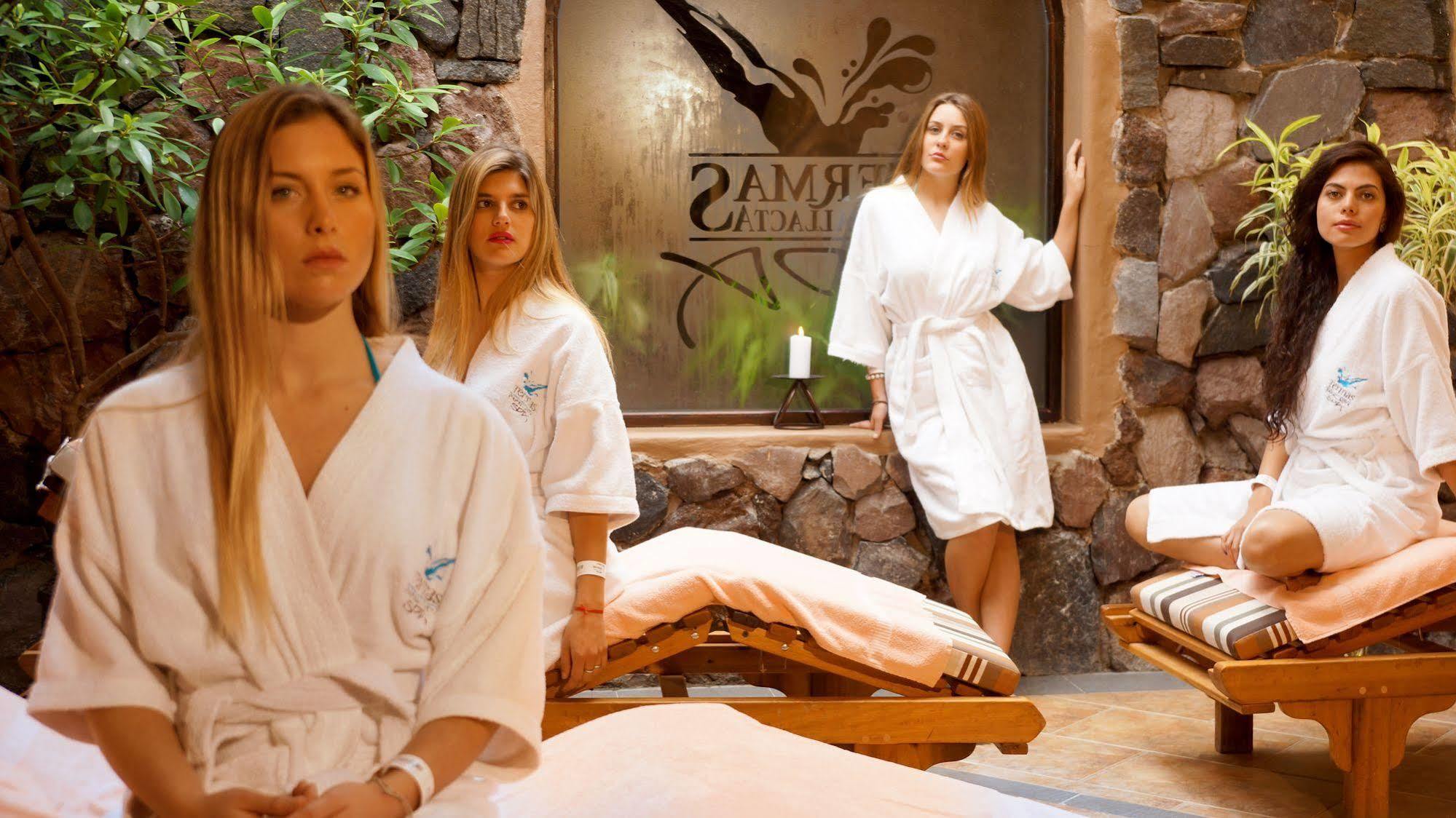 Termas De Papallacta Eksteriør billede Spa in Athens